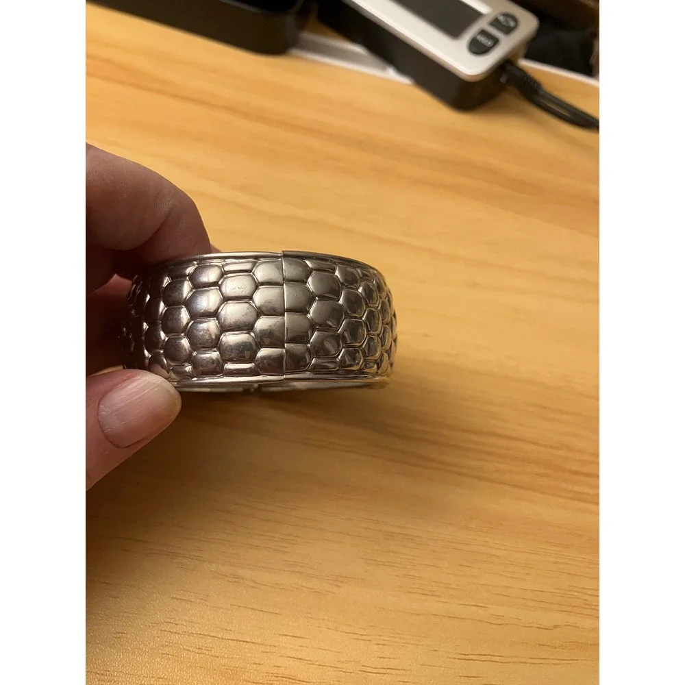 Vintage Silver-Tone Hinged Bangle Bracelet with‎ Rhinestones
